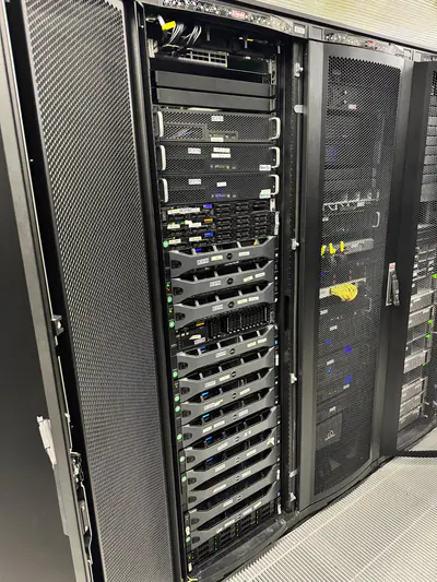 42U Tam Kabinet veya ATX Rafı